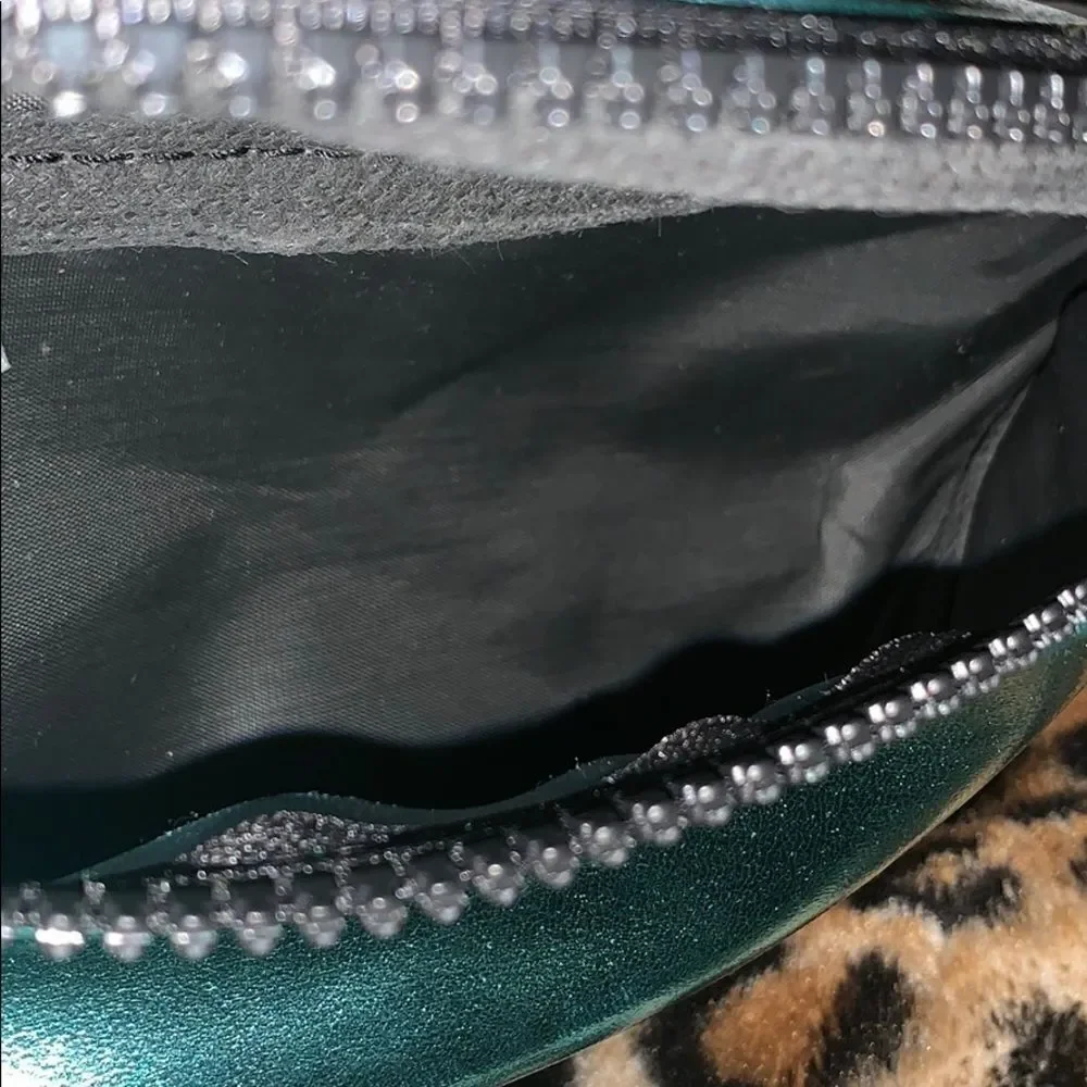 RBX Fanny  - Picture 5 of 5